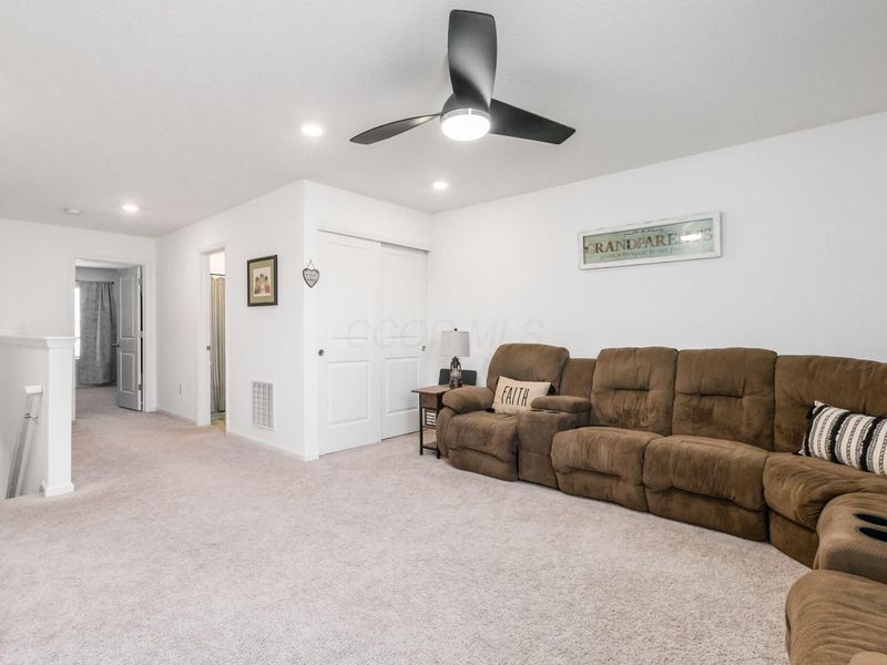 353 Jacob Lane, London, OH 43140 Photo 32