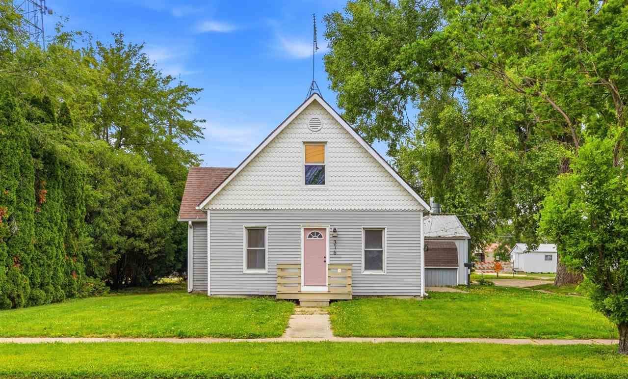 316 E 3rd St, Washington, IA 52353 Main Photo