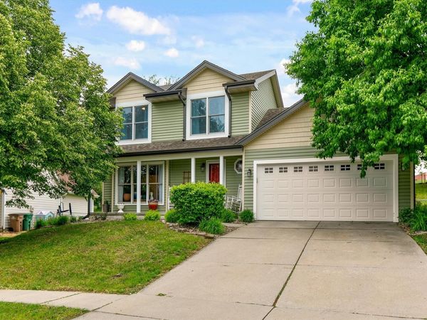 9310 Lakewood Circle, Norwalk, IA 50211
