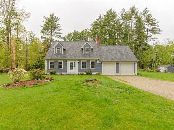 17 New Fitchburg Rd, Townsend, MA 01474