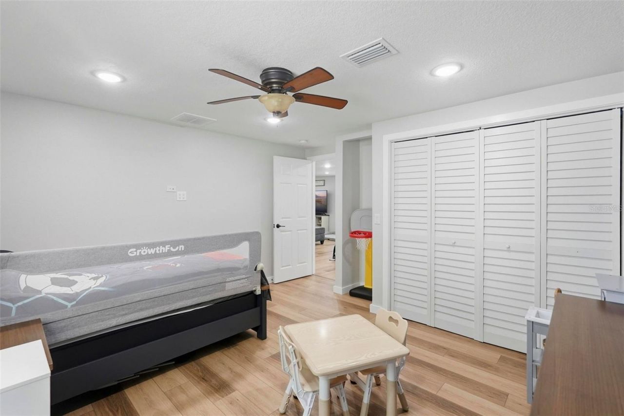 8015 28th Avenue N, Saint Petersburg, FL 33710 Photo