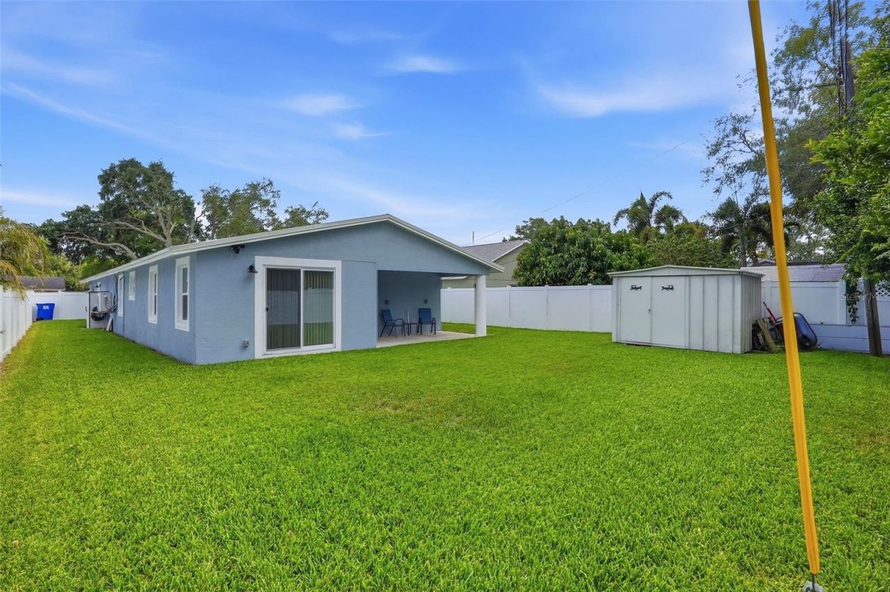 8015 28th Avenue N, Saint Petersburg, FL 33710 Photo
