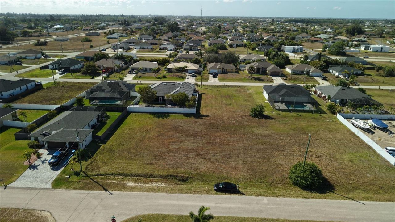 2502 NW 1st Street , Cape Coral, FL 33993 Photo
