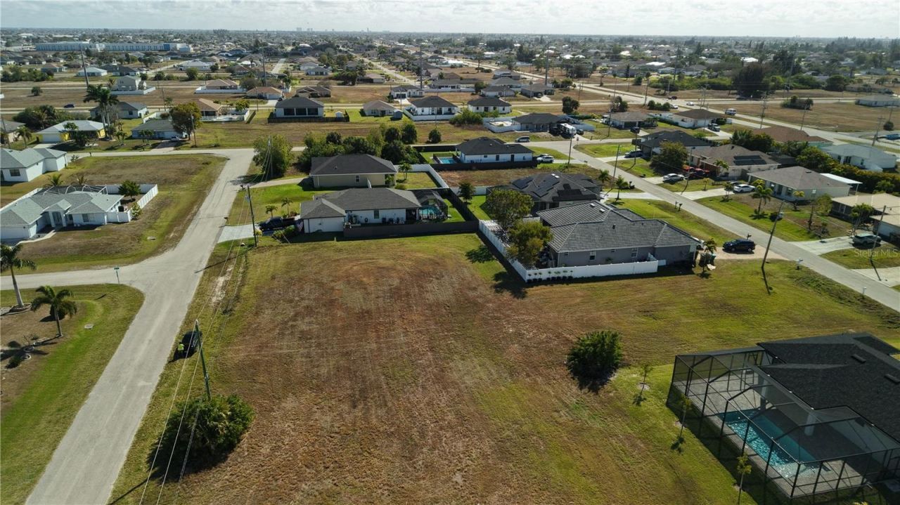 2502 NW 1st Street , Cape Coral, FL 33993 Photo