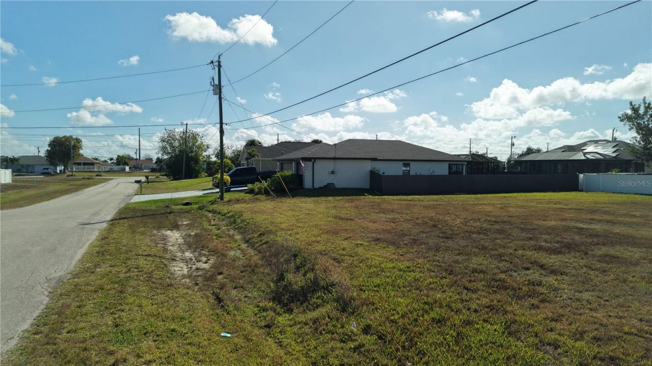 2502 NW 1st Street , Cape Coral, FL 33993 Photo