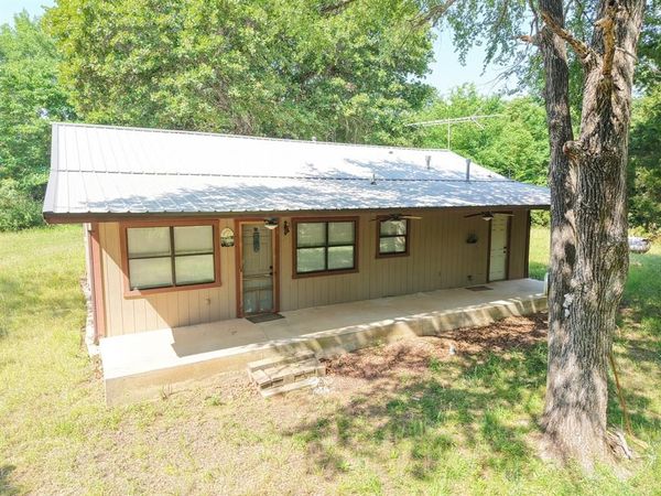 9420 E 120 Road, Dustin, OK 74839