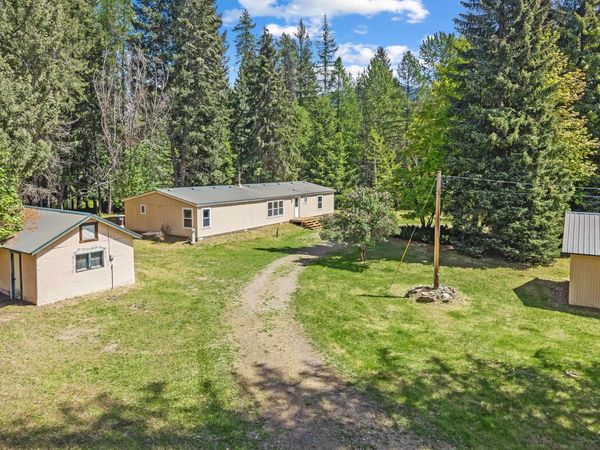 604 Grinnell St, Ione, WA 99139