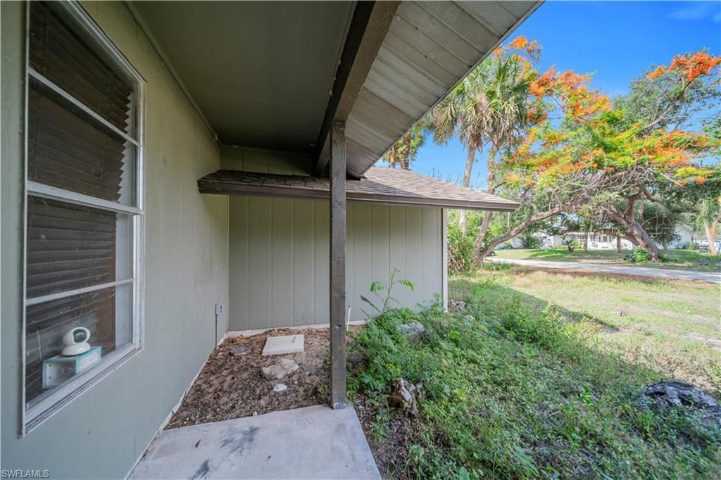 213 Lincoln Ave , Lehigh Acres, FL 33936 Photo
