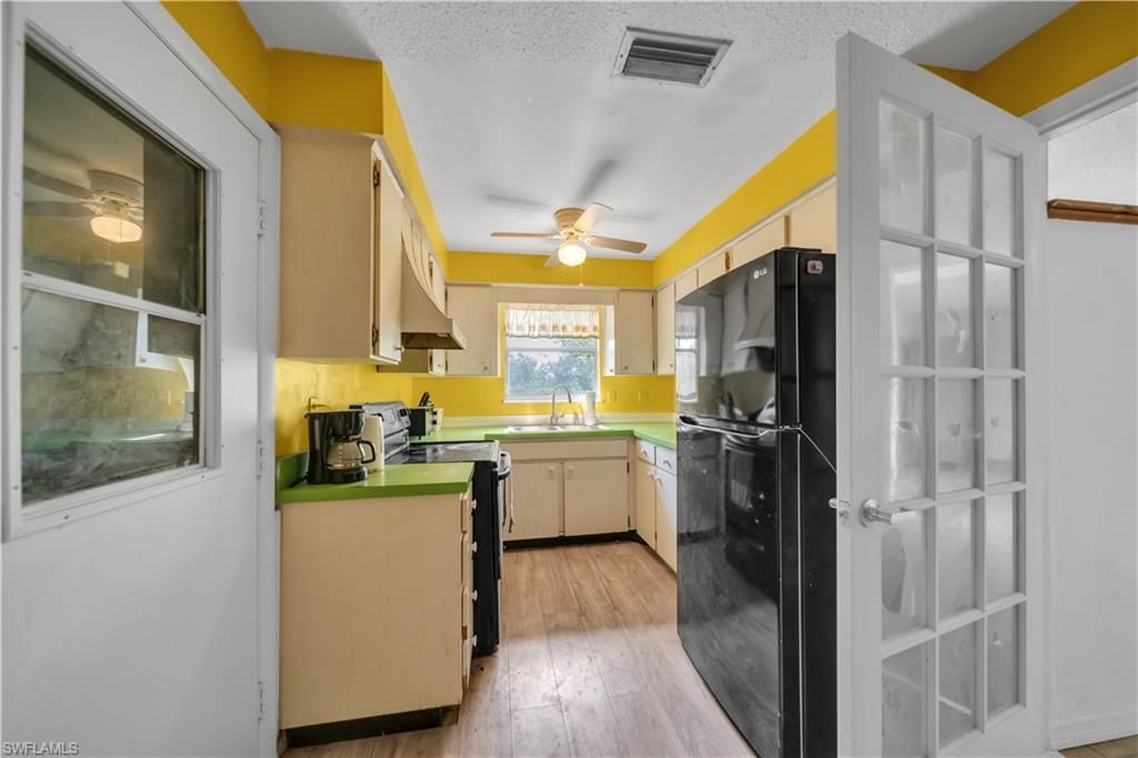 213 Lincoln Ave , Lehigh Acres, FL 33936 Photo