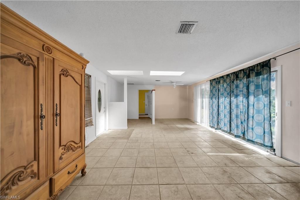 213 Lincoln Ave , Lehigh Acres, FL 33936 Photo