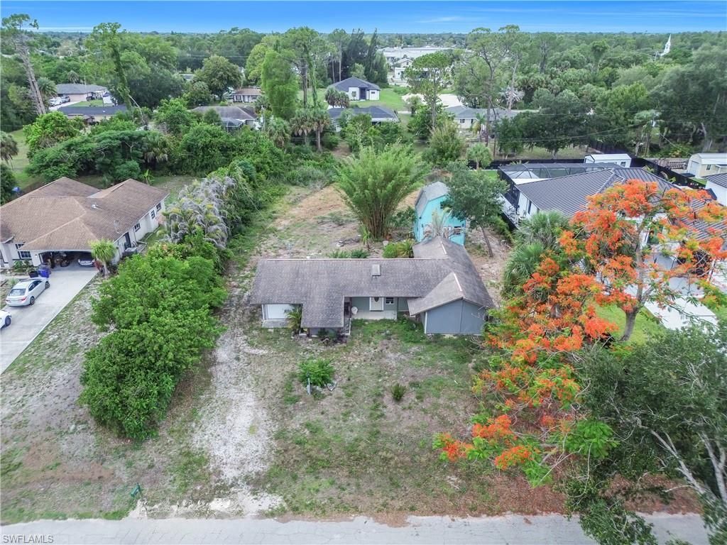 213 Lincoln Ave , Lehigh Acres, FL 33936 Photo