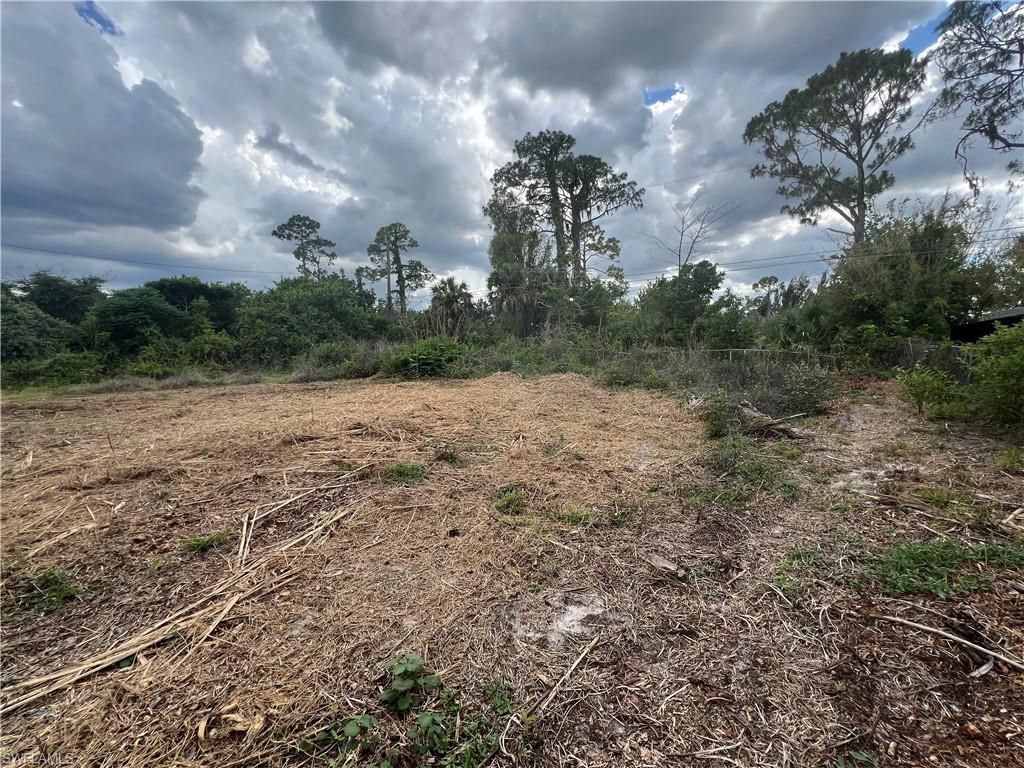 213 Lincoln Ave , Lehigh Acres, FL 33936 Photo