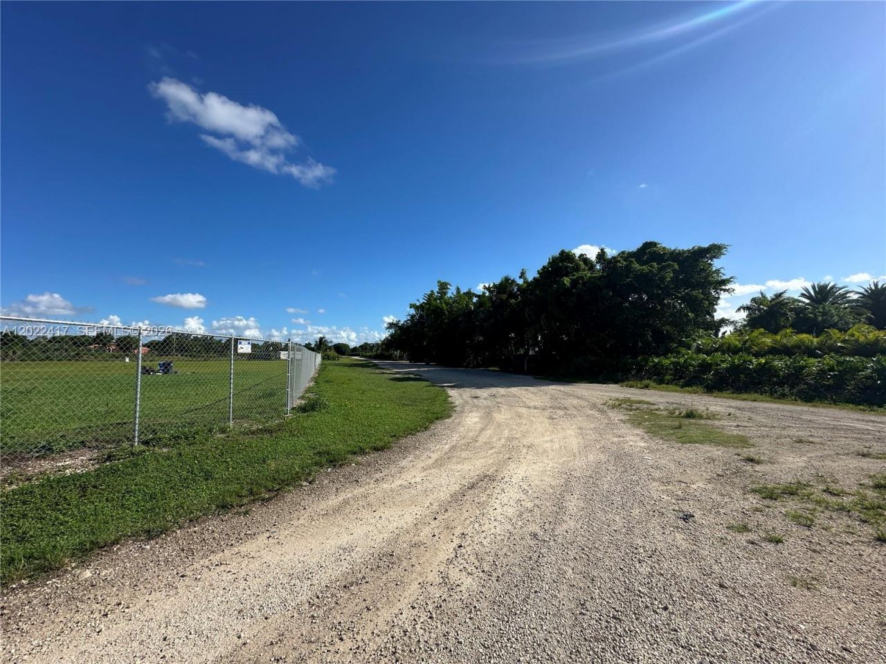 19690 SW 206th St , Miami, FL 33187 Photo