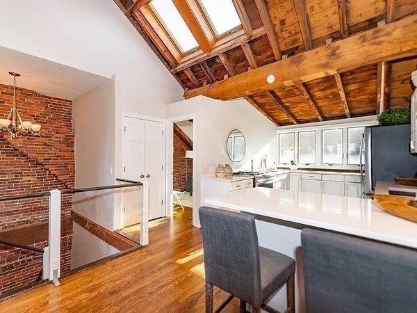 57 Fulton St., Unit 10, Boston, MA 02109