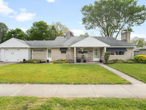 126 S Ironwood Drive, South Bend, IN 46615