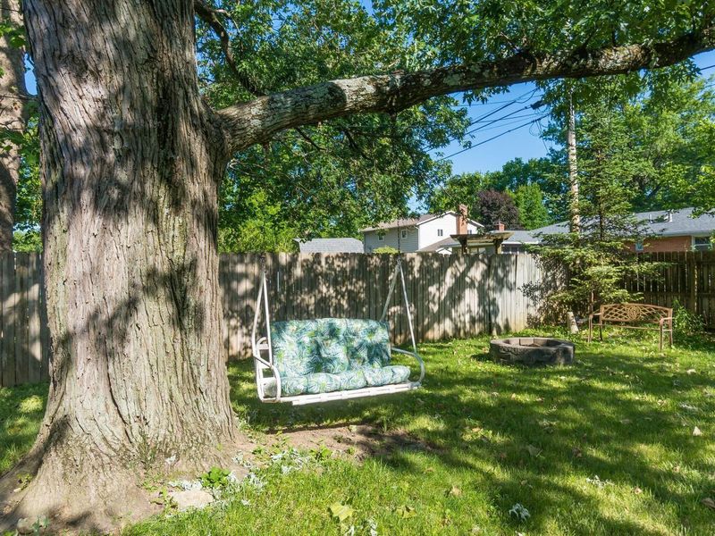 1289 Yellowwood Drive, Columbus, OH 43229 Photo 36