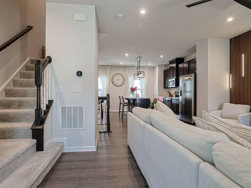 25 Wentworth Lane, Cincinnati, OH 45236 Photo 6