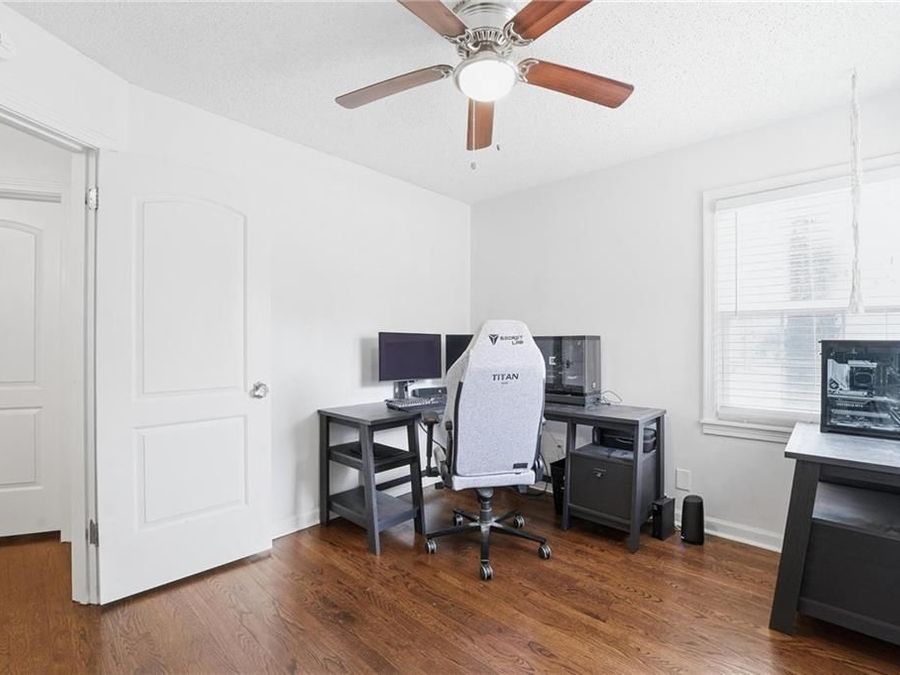 Property Image 28