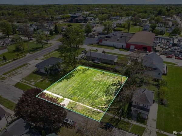 1016 Humphrey Street, Monroe, MI 48161