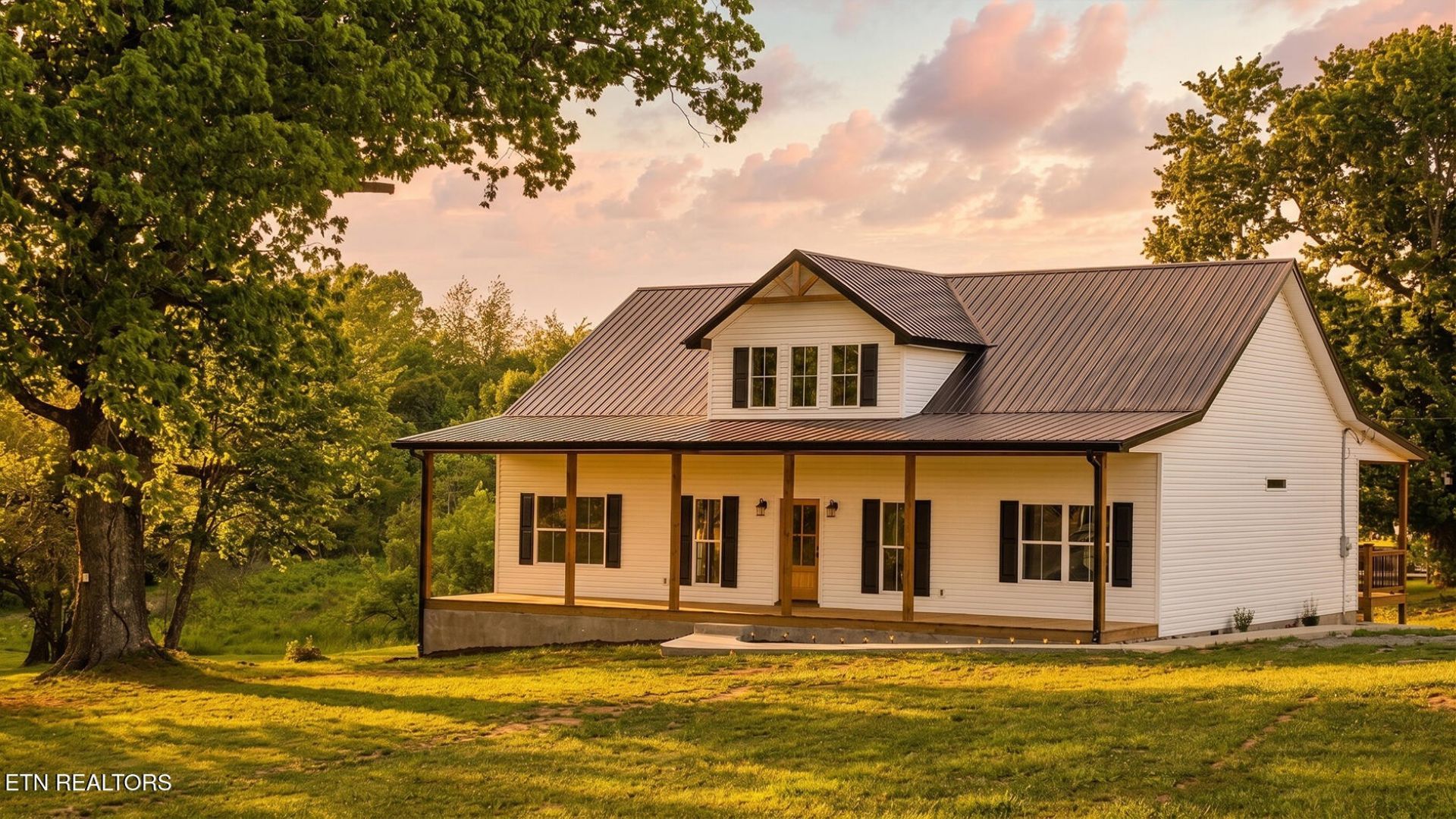 103 N Duncan St , Jamestown, TN 38556 Main Photo