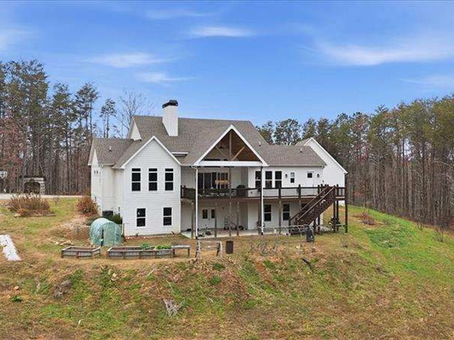 Property Image 82