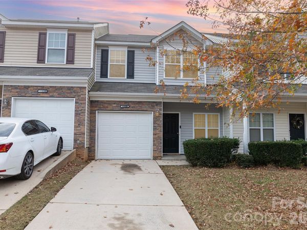 11033 Ardglass Court , Charlotte, NC 28213