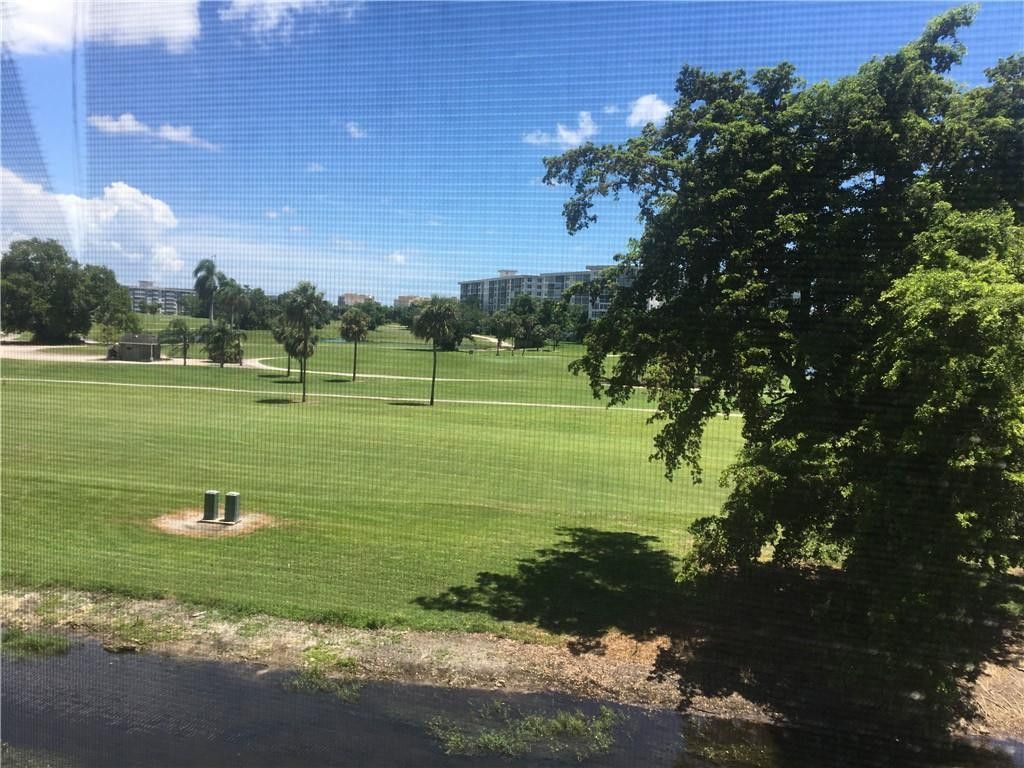 2851 S Palm Aire Drive, Unit 309, Pompano Beach, FL 33069 Photo
