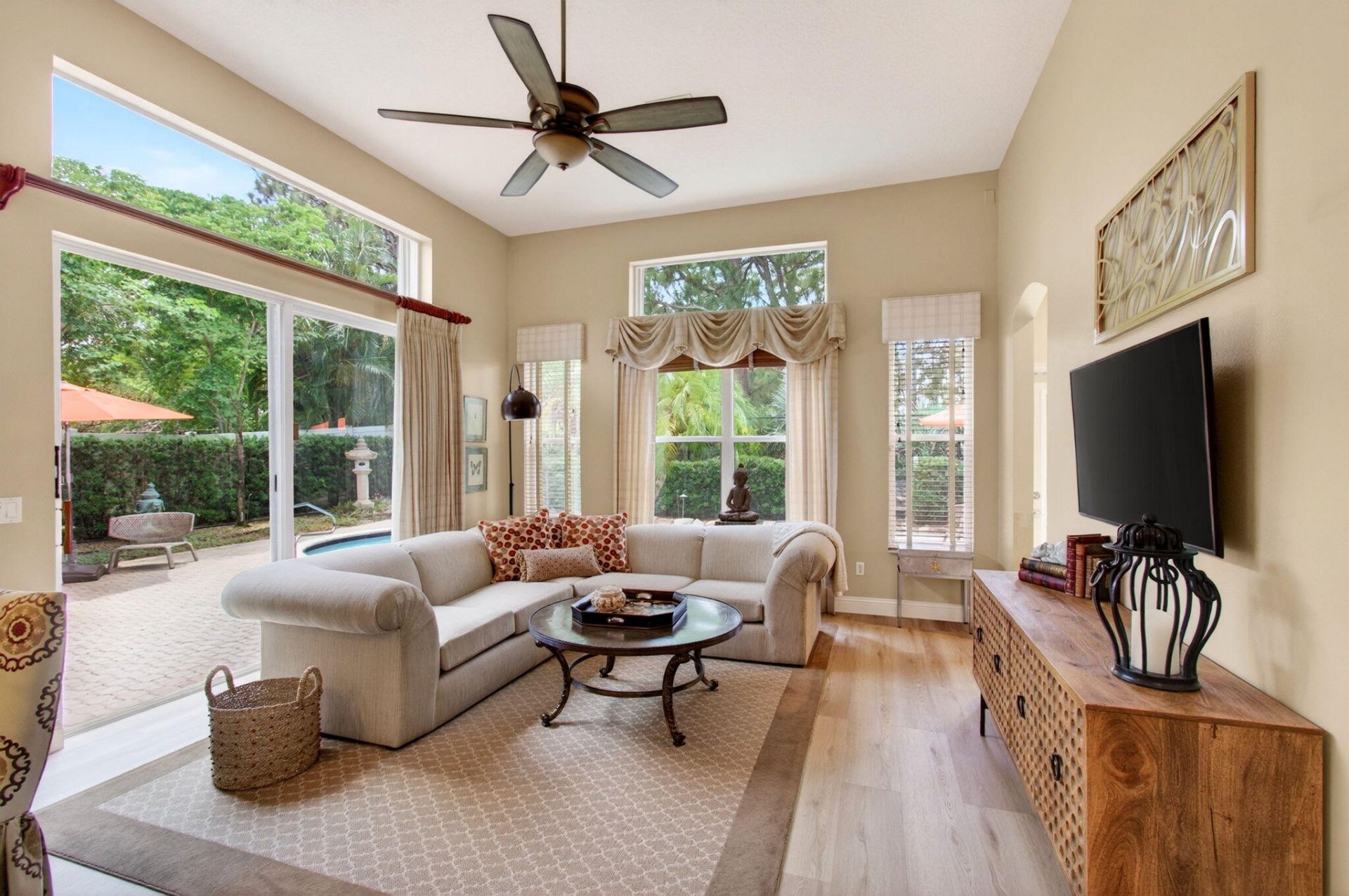 68 Lake Eden Drive, Boynton Beach, FL 33435 Photo