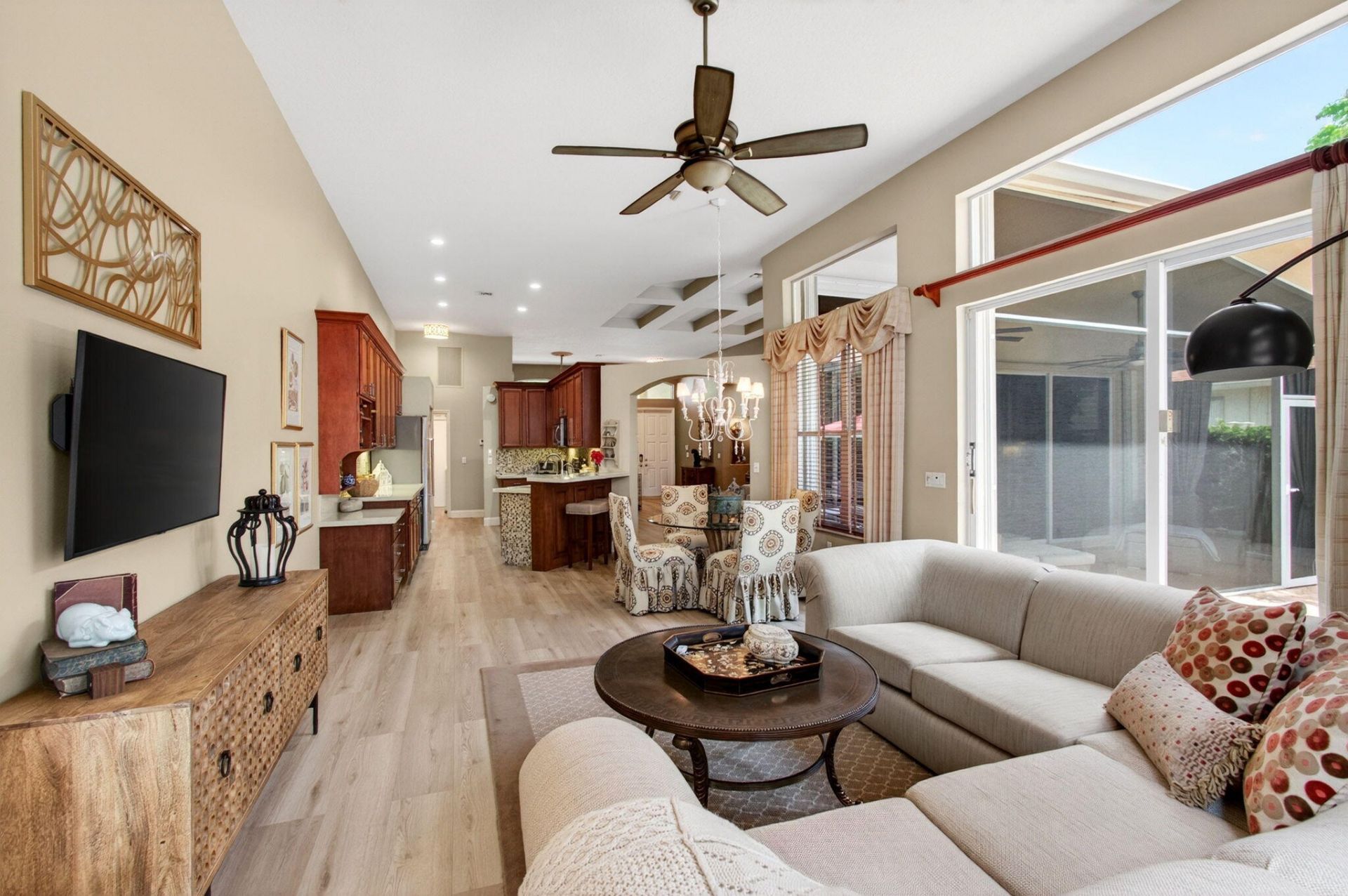 68 Lake Eden Drive, Boynton Beach, FL 33435 Photo