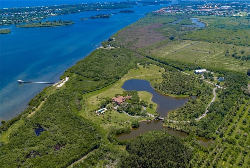2350 Quay Dock Road, Vero Beach, FL 32967 Photo