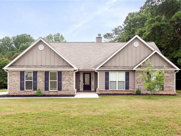 2028 Highway 211 NE, Statham, GA 30666