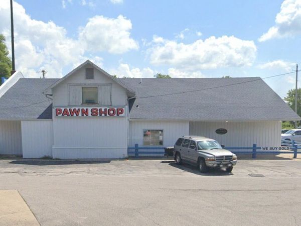 906 E 5th Street , Marysville, OH 43040