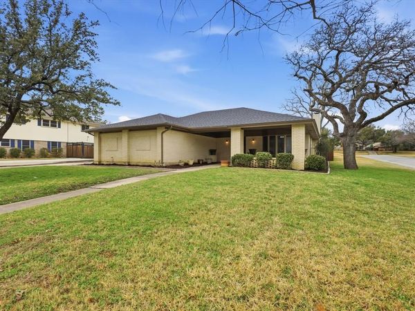3716 Sweetbriar Lane , Colleyville, TX 76034
