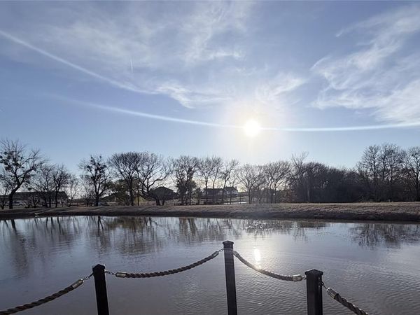 364 Parker A Road, Van Alstyne, TX 75495