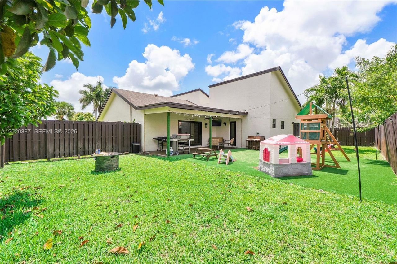 5121 NW 87th Ave , Lauderhill, FL 33351 Photo