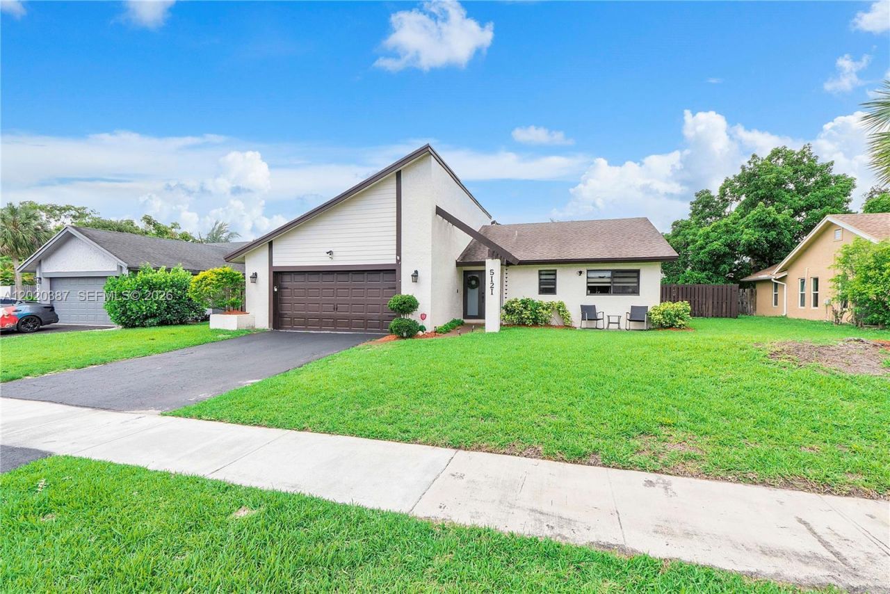 5121 NW 87th Ave , Lauderhill, FL 33351 Photo