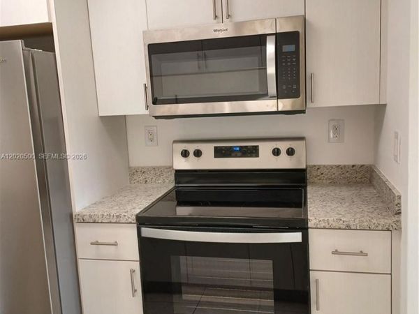 8275 SW 152nd Ave , Unit D-416, Miami, FL 33193