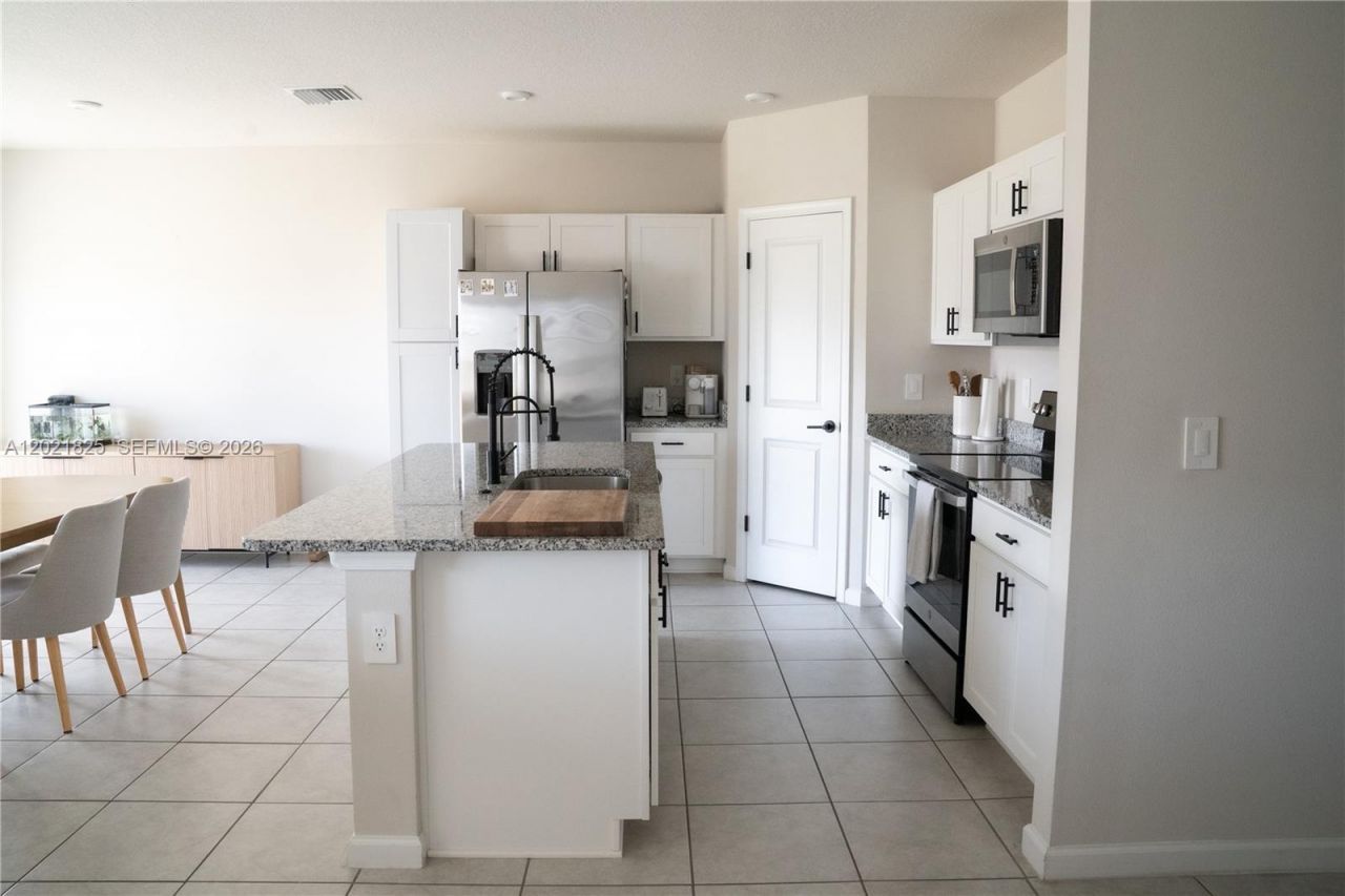 603 Lychee Ln , Fort Pierce, FL 34981 Photo