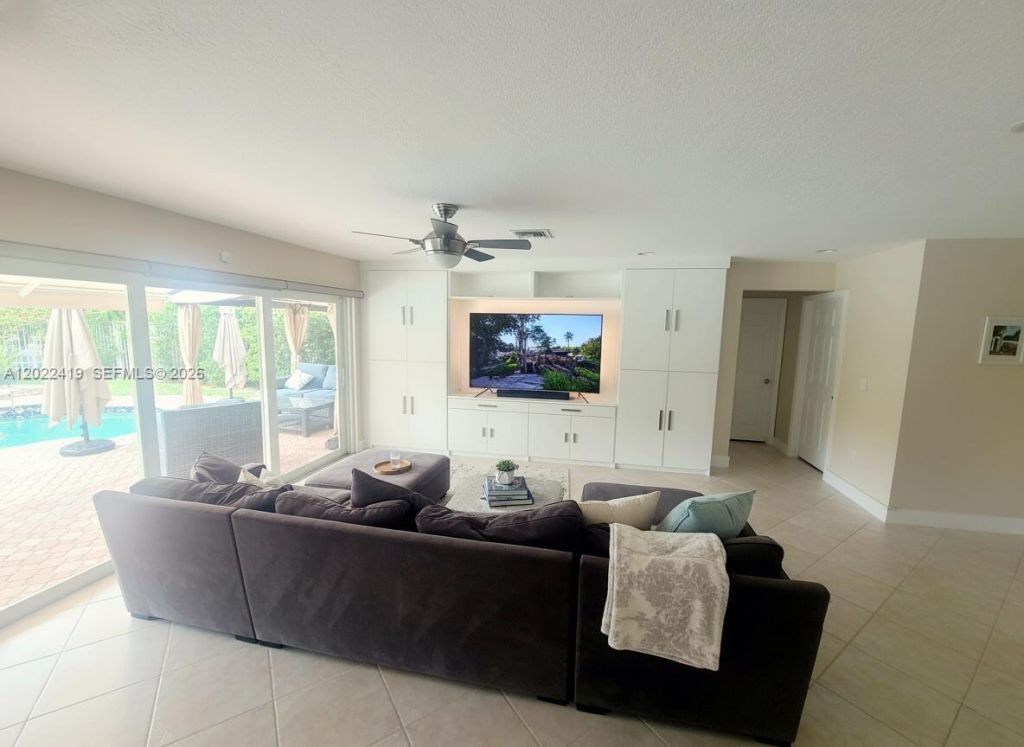 16447 Sapphire Pl , Weston, FL 33331 Photo