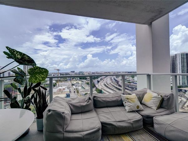 1040 Biscayne Blvd , Unit 1606, Miami, FL 33132
