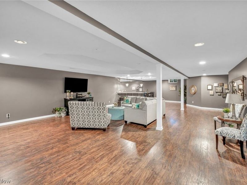 8933 Mountain View Drive, Mentor, OH 44060 Photo 34