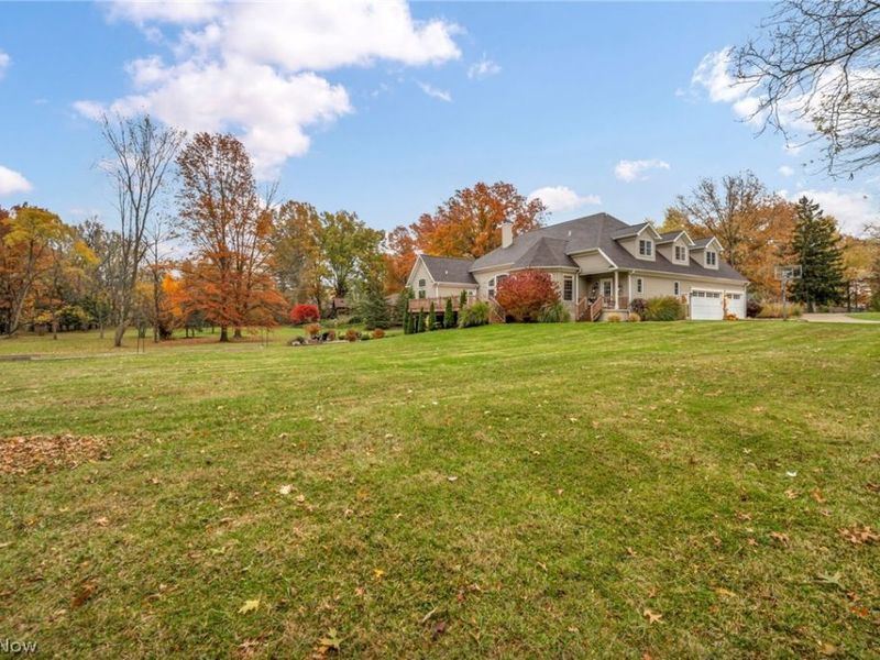 8933 Mountain View Drive, Mentor, OH 44060 Photo 48