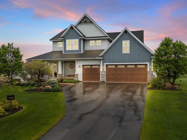 710 Crest Curve , Hudson, WI 54016