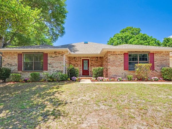 109 Oak Shores Drive, Niceville, FL 32578