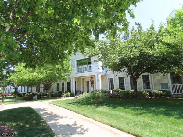 4020 Brookfield Glen Dr, White, NJ 07823