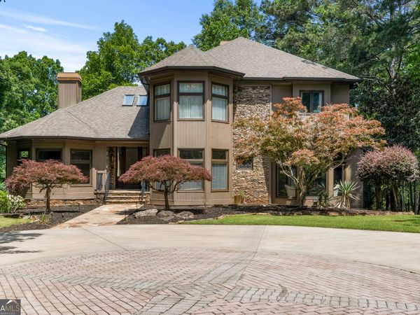 6525 Cox Drive, Flowery Branch, GA 30542