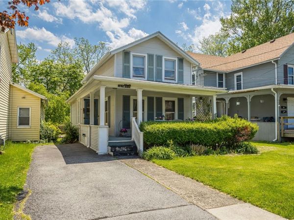 165 Bristol Street , Canandaigua, NY 14424