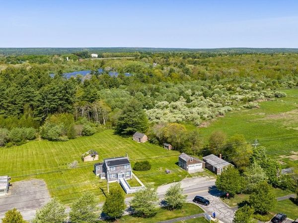 576 Faunce Corner, Dartmouth, MA 02747