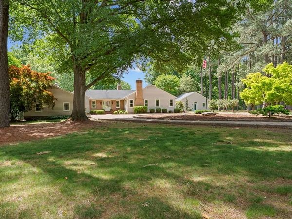79 Redwood Lane, WEEMS, VA 22576