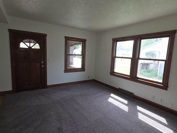 1128 W State Street, Janesville, WI 53546